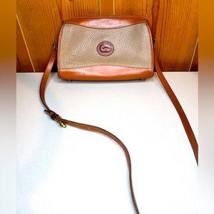 Vtg Dooney & Bourke Crossbody